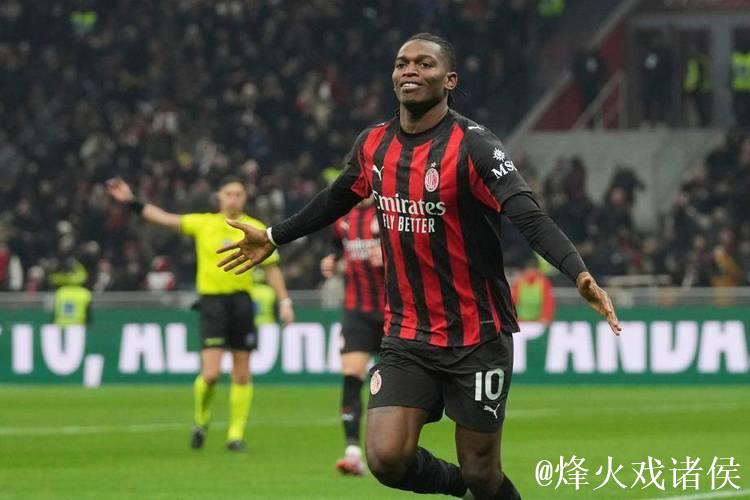 莱奥建功阿莱格里吃红牌 米兰1-0击败拉齐奥联赛12轮不败 莱奥建功阿莱格里吃红牌 米兰1-0击败拉齐奥联赛12轮不败