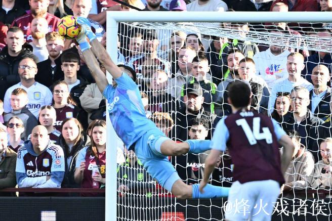 英超-费尔南德斯任意球建功卡塞米罗立功 曼联4-4战平伯恩茅斯